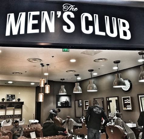 Le jour où l’Homme a testé The Men’s Club à Carré .